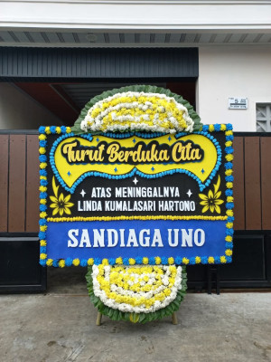 Papan Bunga Duka di Penujak